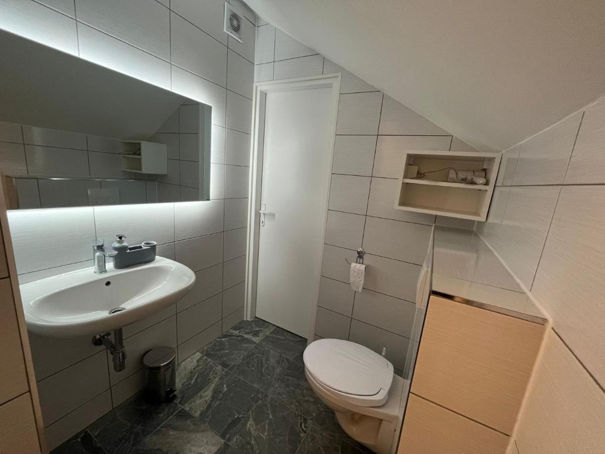 Rooms Jelak Велика Горица Екстериор снимка