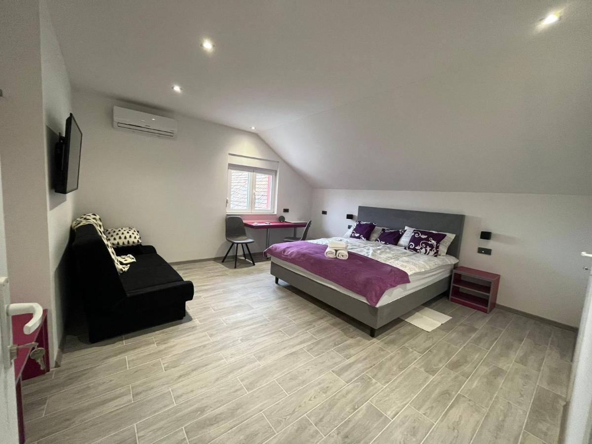 Rooms Jelak Велика Горица Екстериор снимка