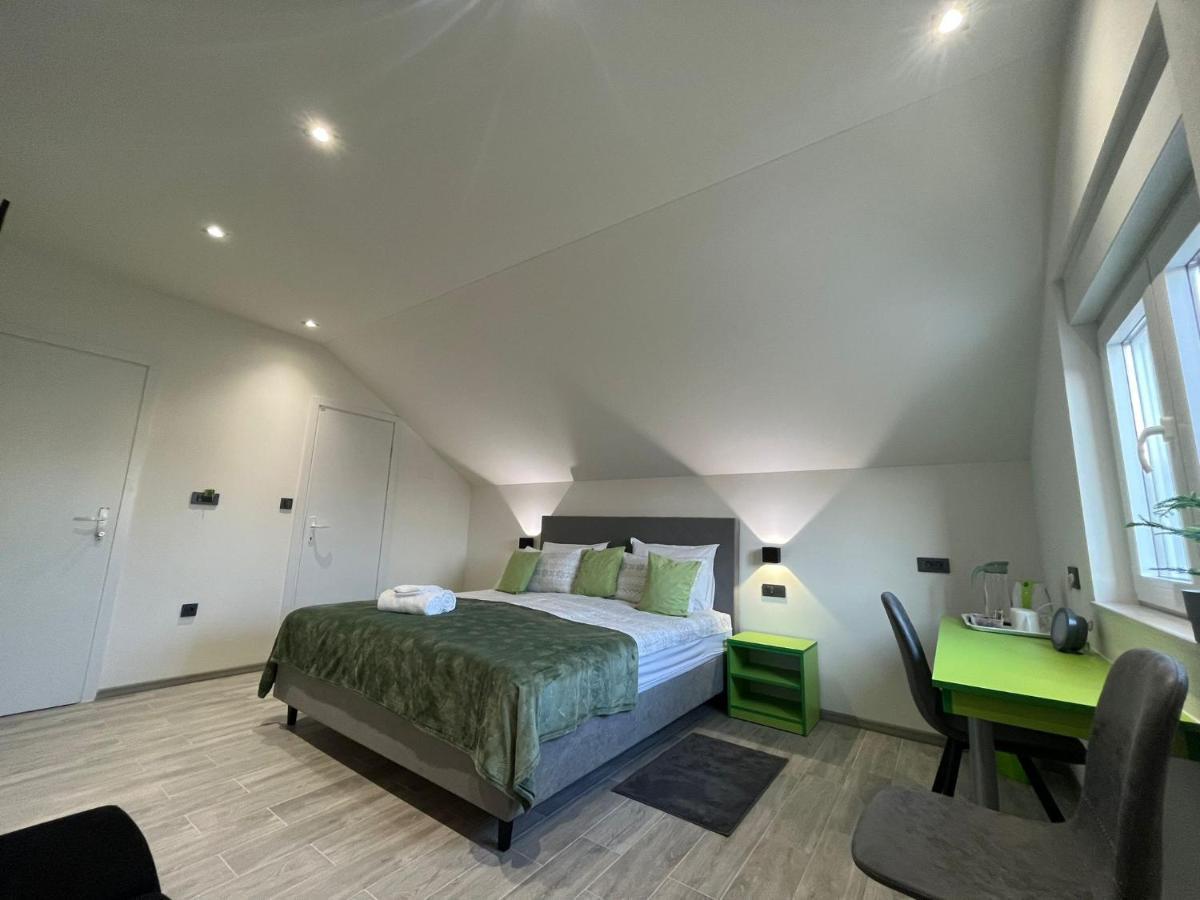 Rooms Jelak Велика Горица Екстериор снимка