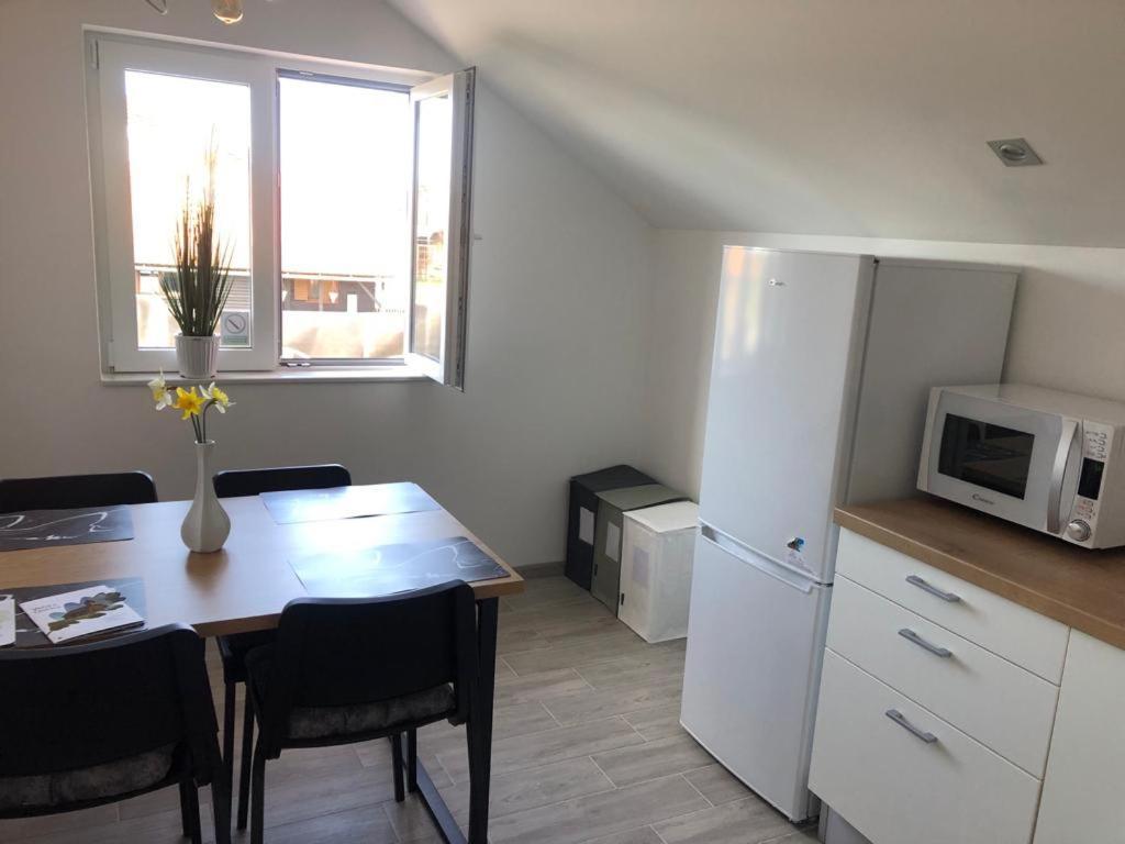 Rooms Jelak Велика Горица Екстериор снимка
