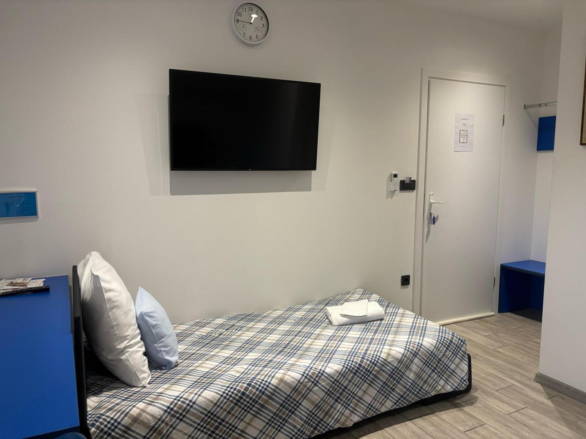 Rooms Jelak Велика Горица Екстериор снимка