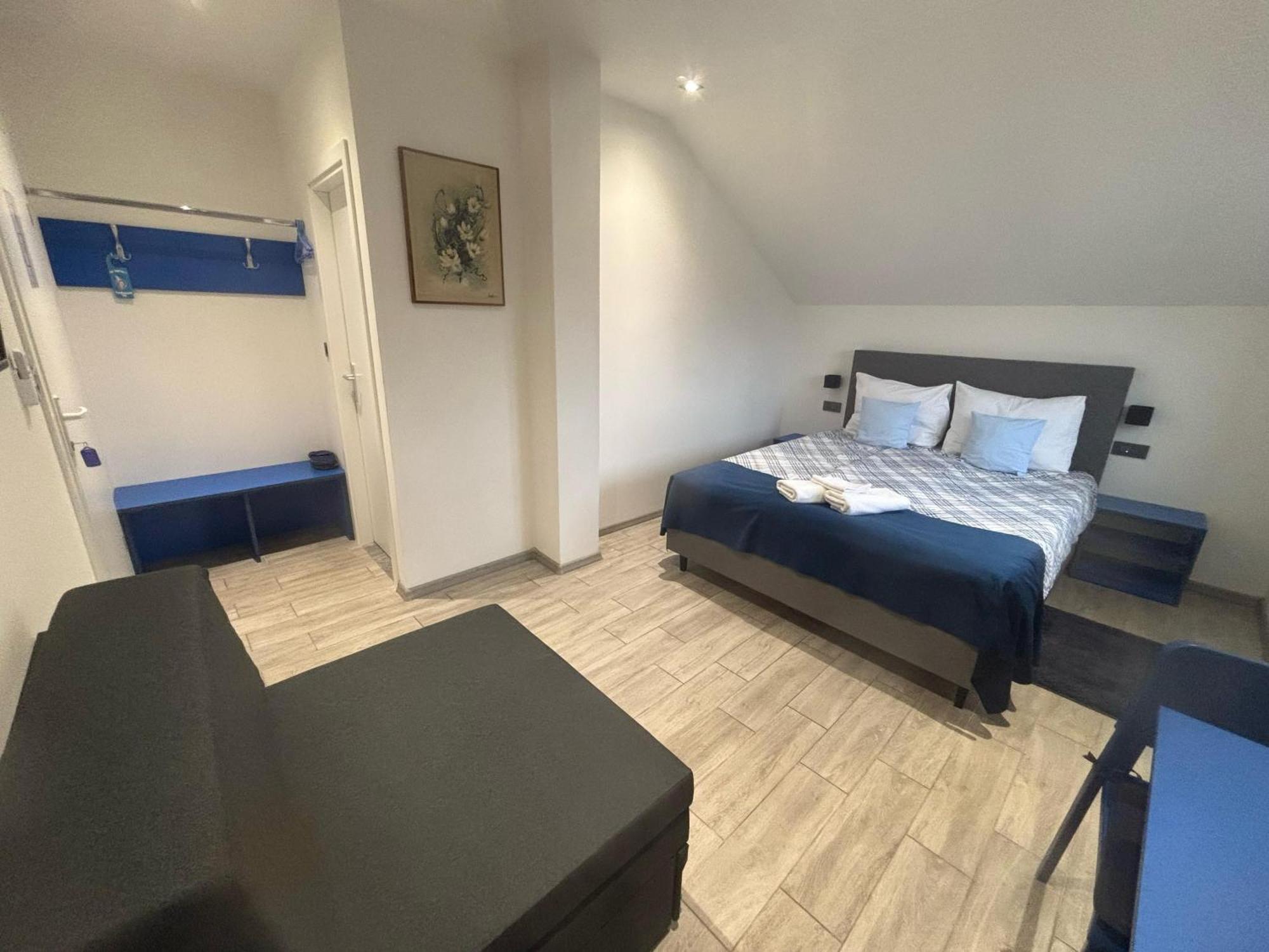 Rooms Jelak Велика Горица Екстериор снимка