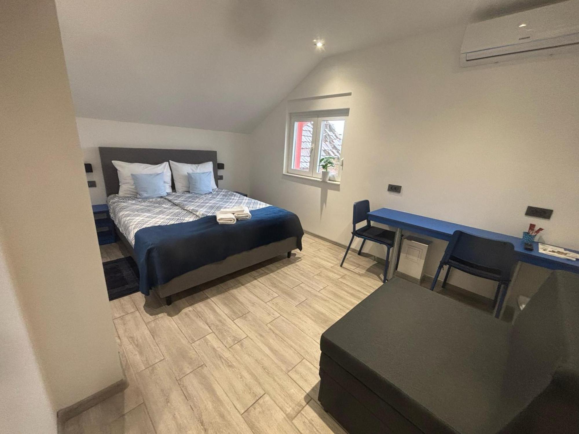 Rooms Jelak Велика Горица Екстериор снимка